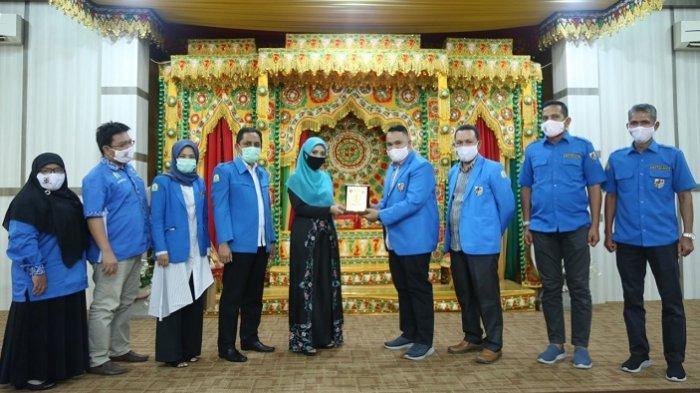 Pengurus KNPI Aceh Bahas Covid-19 dan Penerapan New Normal Dengan Istri Plt Gubernur Aceh