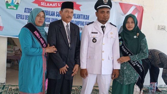 Club Dionne porno yulduzi Eshak sikishning yaqin plandagi surati