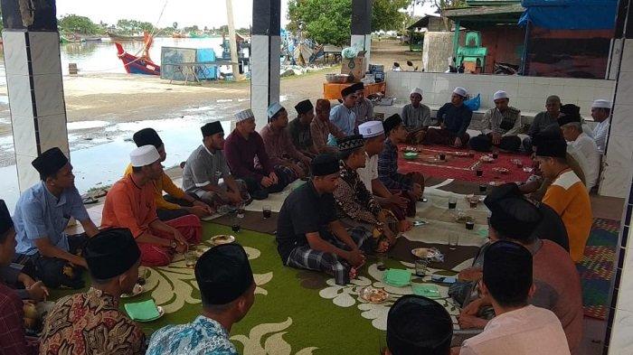 Peringati 16 Tahun Tsunami, Nelayan di PPI Peudada tak Melaut dan Ganti dengan Zikir dan Doa Bersama