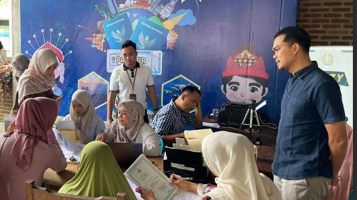 Imigrasi Sabang Gelar PASLIBUR untuk Layani Permohonan Paspor di Hari Libur
