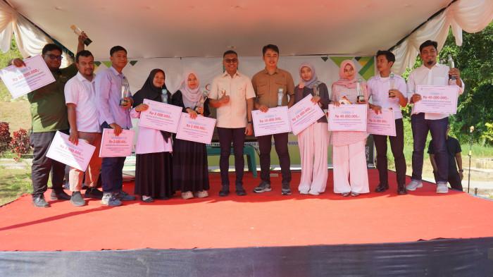 Pemerintah Abdya Serahkan Hadiah kepada Pemenang Sayembara Desain Bangunan Strategis