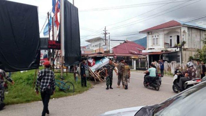 Langgar Aturan Pemilu, Panwaslih Abdya Bersama Tim Gabungan Turunkan APK Caleg
