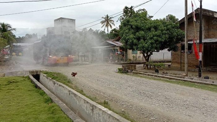 Tim Gabungan di Nagan Raya Semprot Disinfektan di Dua Desa asal 5 Warga Positif Covid-19
