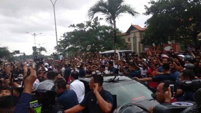 'Diuyel-uyel' Warga, Jokowi: Kalau Saya Agak Error, Mohon Maaf