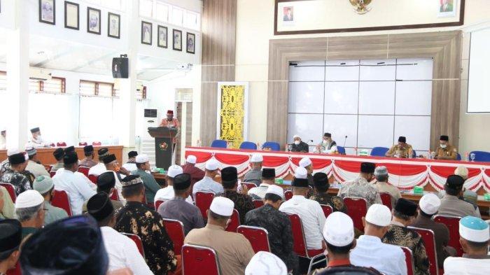 Insentif Khatib, Imam dan Bilal Masjid Capai Rp 4,5 Miliar, Ini Pesan Waled Nu