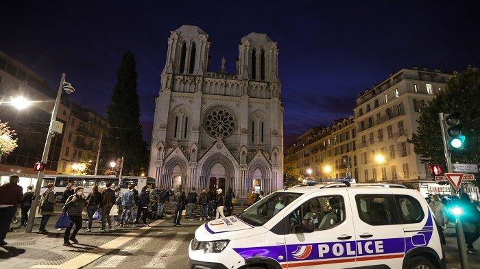 Netizen Jihadis Rayakan Serangan Mengerikan di Gereja Nice, Tulis Prancis Babi