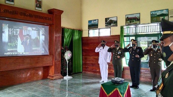 Bupati Dulmusrid Ikuti Upacara HUT ke-75 TNI Secara Virtual di Makodim Singkil