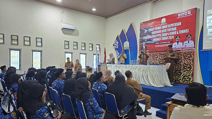 97 Guru dan Tenaga Pendidikan di Bireuen Terima SK PPPK