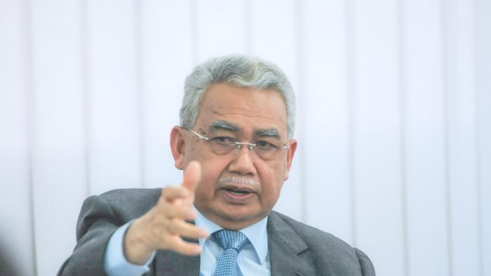 Zaini Isyaratkan Maju Lagi