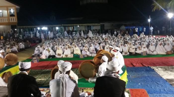 Warga Cot Lamkuweuh Peringati Tsunami dengan Doa Bersama