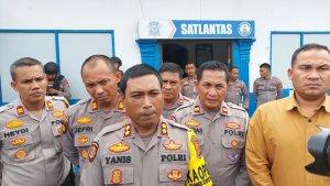2-tersangka-selundup-sabu.jpg