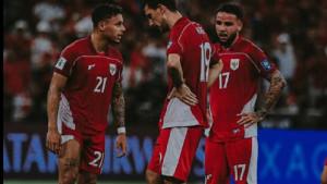 Aksi-Dean-James-Calvin-Verdonk-dan-Thom-Haye-laga-Timnas-Indonesia-vs-Irak-Kualifikasi-Piala-Dunia.jpg