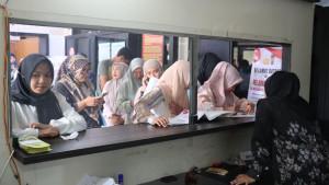 Antrean-membludak-saat-warga-mengurus-SKCK-di-banda.jpg