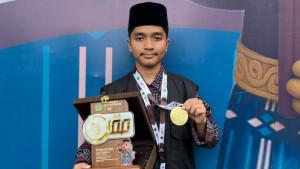 Ashabul-Aziz-Santri-Dayah-Darul-Ihsan-Aceh-Besar-Raih-Juara-1-di-Ajang-MQK-Internasional-2025.jpg