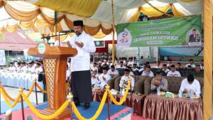 Asisten-III-Setdakab-Abdya-Rizal-sebagai-inspektur-upacara-Peringatan-Hari-Santri.jpg