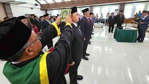 Ayahwa-lantik-34-pejabat-baru-di-Acut.jpg