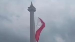 BENDERA-ROBEK-Bendera-merah-putih-ukuran-besar.jpg