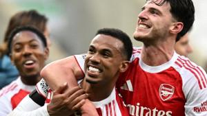 Bek-Arsenal-Gabriel-Magalhaes-merayakan-gol-pada-Liga-Inggris-antara-Newcastle-United-vs-Arsenal.jpg