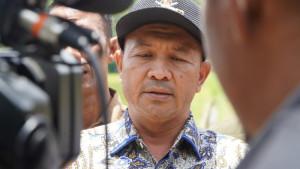 Bupati-Aceh-Jaya-Safwandi-mengimbau.jpg