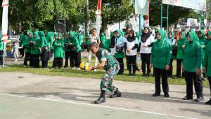 Danrem-pukul-bola-pertama-buka-turnamen-voli.jpg