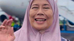 Dewi-Yull-mengalami-kebutaan-pada-mata-kanan.jpg