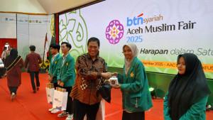 Direktur-Consumer-Banking-BTN-kuliah-umum-di-USK.jpg