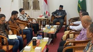 Direktur-PT-PEMA-dan-jajaran-melakukan-pertemuan-dengan-Bupati-Aceh-Besar.jpg