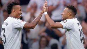 Dua-gol-Eder-Militao-dan-Kylian-Mbappe-menangkan-Real-Madrid-atas-Espanyol.jpg