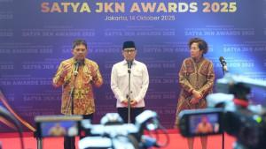 Ghufron-Mukti-dan-Abdul-Muhaimin-Syska-Hutagalung-beri-keterangan.jpg
