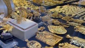 Harga-Emas-Banda-Aceh-Hari-Ini-per-Mayam-dan-Gram-Antam-UBS-Naik.jpg