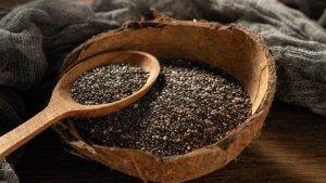 Ilustrasi-biji-chia-yang-bagus-untuk-kesehatan-jantung-dan-penderita-diabetes-freepikcom.jpg