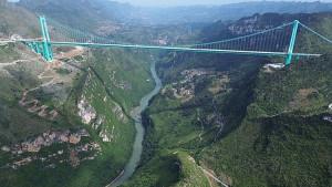 Jembatan-Huajiang-Grand-Canyon-di-Guizhou-China-Tertinggi-di-Dunia.jpg