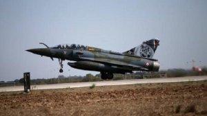 Jet-tempur-Mirage-2000-buatan-Prancis.jpg