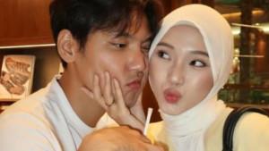 Julia-Prastini-atau-Jule-dan-suaminya-Na-Daehoon.jpg