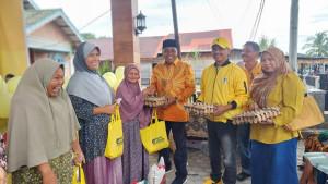 Kaum-ibu-padati-pasar-murah-yang-digelar-DPD-II-Partai-Golkar-Aceh-Singkil.jpg