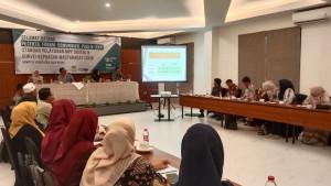 Kepala-DPMPTSP-Aceh-Besar-membuka-Forum-Konsultasi-Publik-FKP-Standar-Pelayanan-MPP.jpg