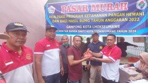 Keuchik-Gampong-Kota-di-Pasar-Daging-Murah.jpg