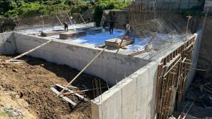 Kondisi-proyek-pembangunan-drainase-di-jalan-Elak-kawasan-Desa-Alue-Awe.jpg