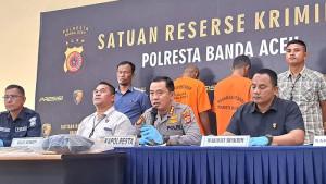 Konferensi-Pers-kasus-pencurian-di-Meuligoe-Rastra-Sewakottama.jpg