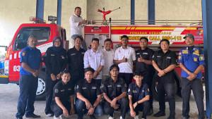 Kutaradja-Fried-Chicken-foto-bersama-usai-pelatihan-dan-simulasi-pemadaman.jpg