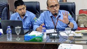 LISTRIK-PADAM-Plt-Direktur-Perumdam-Tirta-Abdya-SM-Riza-Ariffiandi.jpg
