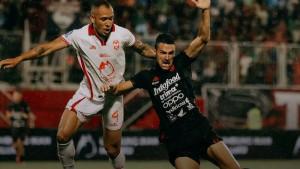 Malut-United-melawan-Bali-United-pada-laga-pekan-kedua-Super-Leagua-2025-2026.jpg