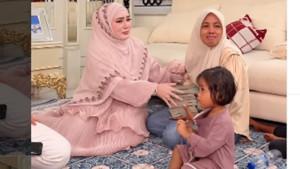 Melda-Safitri-dapat-rezeki-tak-terduga-dari-seorang-pengusaha-Aceh-Shella-Saukia.jpg