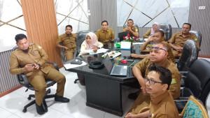 Operator-DPMG-dan-DLH-Aceh-Besar-Dilatih-Pengoperasian-E-Office.jpg