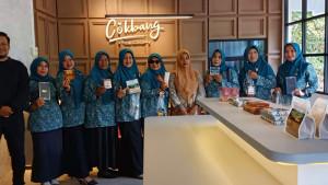PKK-datangi-UMKM-Sabang-Chocolate.jpg