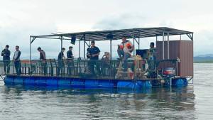 PONTON-FISHING.jpg