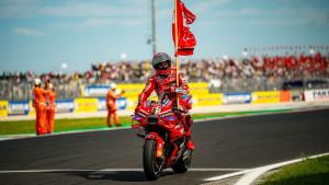 Pembalap-Ducati-Marc-Marquez-di-ambang-gelar-juara-dunia-pada-MotoGP-Jepang-2025.jpg