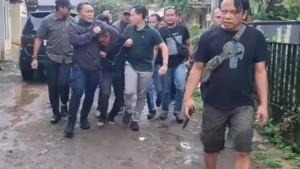Penangkapan-pelaku-pembunuhan-anggota-Kodim-0707Wonosobo-Serda-Rahman-Setiawan.jpg