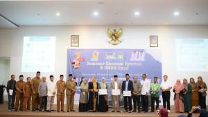 Pengurus-MES-Aceh-Besar-bersama-Wakil-Bupati-Aceh-Besar-Drs-Syukri-melakukan-foto-bersama.jpg