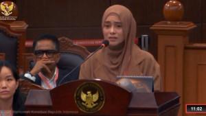 Penyanyi-dangdut-Lesti-Kejora-menghadiri-sidang-Mahkamah-Konstitusi.jpg
